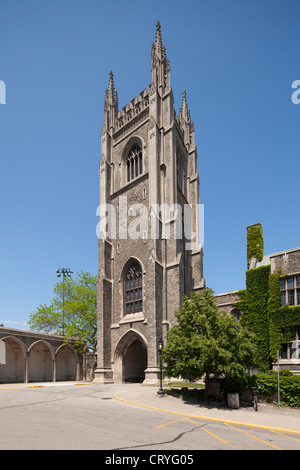 Soldatenräte Tower, University of Toronto Stockfoto