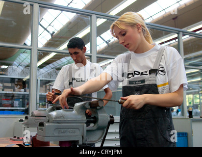 Opel-Werk in Bochum, Azubis in der Lehrwerkstatt Stockfoto