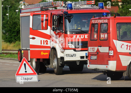 Deutschen Feuer LKW Feuerwehrautos Mercedes Benz Freiwillige Feuerwehr 112 - Schwaigern Heilbronn Deutschland Stockfoto