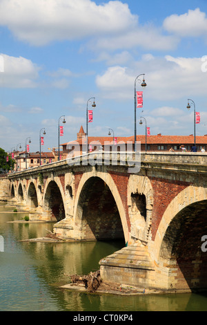 Frankreich, Midi-Pyrénées, Toulouse, Pont Neuf, Brücke, Fluss Garonne, Stockfoto