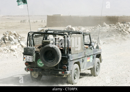 Deutschen ISAF-Patrouille außerhalb Kabuls Stockfoto