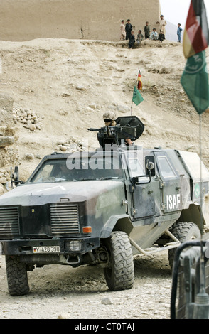 Deutschen ISAF-Patrouille außerhalb Kabuls Stockfoto