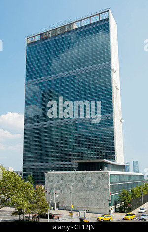 Das Gebäude der Vereinten Nationen und die UN-Hauptquartier am East River in Manhattan, New York City. Stockfoto
