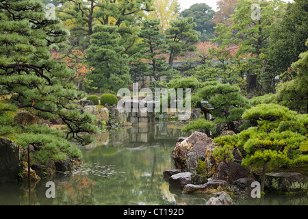 traditionellen japanischen Zen-Garten in Kyoto, Japan Stockfoto