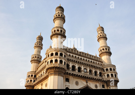 Charminar, Wahrzeichen Denkmal in Hyderabad, Andhra Pradesh, Indien. Stockfoto