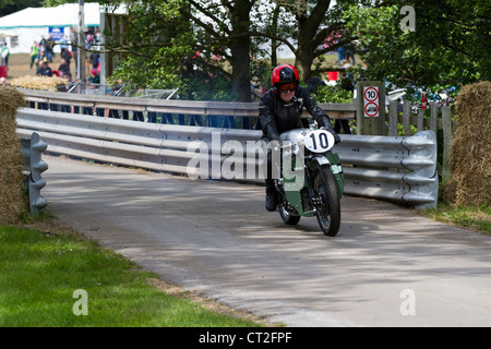 Cholmondeley Pageant of Power 2012, CHOLMONDELEY PAGEANT OF POWER CHOLMONDELEY CASTLE, CHESHIRE Stockfoto