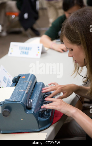 Blinde Schüler nehmen an der National Braille-Challenge Stockfoto
