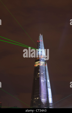 Eröffnungsfeier und leichte Laser show im The Shard Gebäude in London Stockfoto