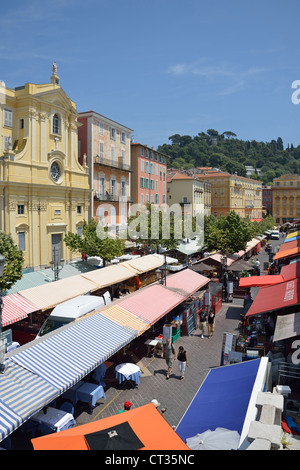 Blumenmarkt Cours Saleya, Altstadt (Vieux Nice), Nizza, Côte d ' Azur, Alpes-Maritimes, Provence-Alpes-Côte d ' Azur, Frankreich Stockfoto