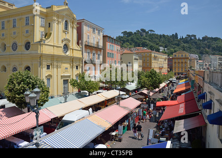 Blumenmarkt Cours Saleya, Altstadt (Vieux Nice), Nizza, Côte d ' Azur, Alpes-Maritimes, Provence-Alpes-Côte d ' Azur, Frankreich Stockfoto