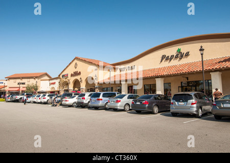 Läden in Camarillo Premium Outlets. Stockfoto