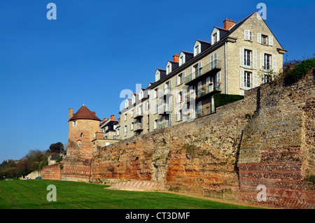 Alten Umfassungsmauer und halten und Bauten in Le Mans, Pays De La Loire-Region im Nordwesten Frankreichs Stockfoto