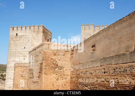 Detail der Alcazaba, eine maurische Festung in der Alhambra von Granada, Spanien. Stockfoto