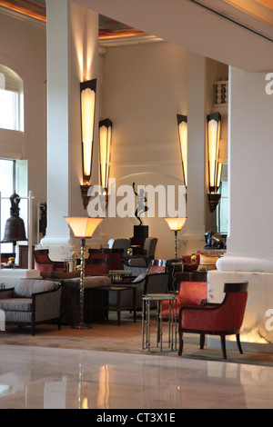 Es ist ein Foto von einem Luxushotel Lobby Rezeption eines 5-Sterne-Hotels in Bangkok in Thailand, Asien Stockfoto