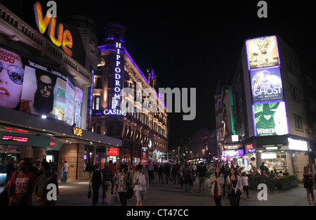 Leicester Square London bei Nacht Stockfoto