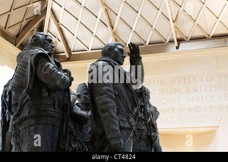 Detail aus dem Bomber Command Gedenkstätte, Green Park, London. Stockfoto