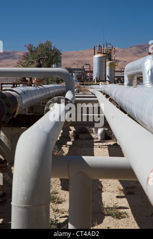 Taft, Kalifornien - Erdgas-Pipeline im Bereich Öl und Gas der südlichen San Joaquin Valley. Stockfoto