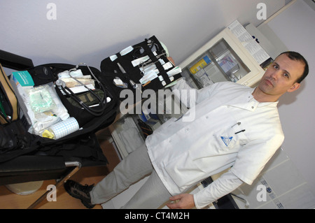 PRIVATE PFLICHT KRANKENSCHWESTER Stockfoto