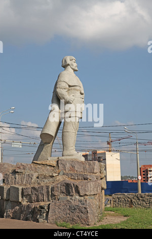 Russland. Mordowien. Saransk Stadt, Yemelyan Pugachev Denkmal Stockfoto