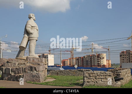 Russland. Mordowien. Saransk Stadt, Yemelyan Pugachev Denkmal Stockfoto