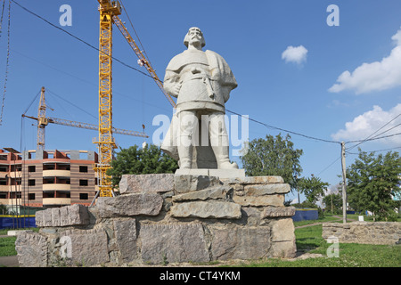 Russland. Mordowien. Saransk Stadt, Yemelyan Pugachev Denkmal Stockfoto