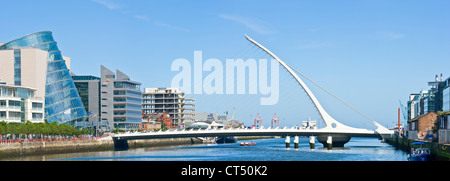 3 Bild Stich Panoramablick auf die Samuel Beckett Bridge von Sean O' Casey Bridge in Dublin getroffen. Stockfoto