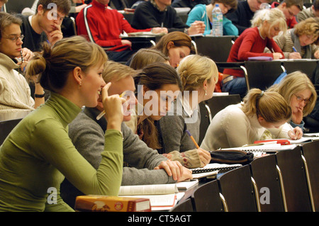 Vortrag im Audi Max, Albert-Ludwigs-Universität Freiburg Stockfoto