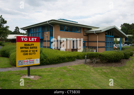 Leer leer neue Office-Suiten lassen auf einen Business Park Komplex UK Stockfoto