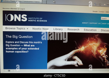 Bildschirmansicht The Institute of Noetic Sciences Website. Stockfoto
