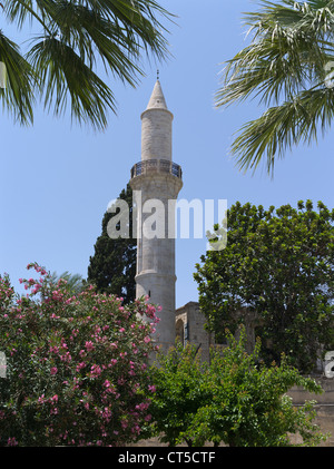 dh Djami Kebir Moschee LARNAKA ZYPERN Larnaka große Moschee Buyuk Cami Turm Gebetstürme Stockfoto