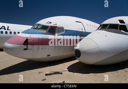 El Mirage, Kalifornien - ein Schrottplatz für Flugzeugteile. Stockfoto