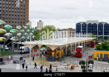 Busbahnhof Stratford in London, Großbritannien Stockfoto