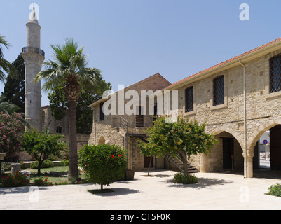 dh Larnaca Fort LARNACA Zypern Larnaka Fort Hofgebäude Wände Heimatmuseum mittelalterliche Moschee Turm Stockfoto