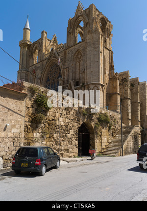 Dh Altstadt FAMAGUSTA NORDZYPERN Lala Mustafa Pascha Moschee früher St Nicolas Kathedrale gazimagusa magusa Stockfoto