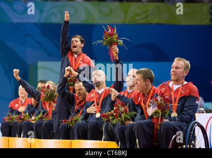 Peking, 14. September 2008: Paralympics zeigt der Vereinigten Staaten Rollstuhl Rugby-Mannschaft nach dem Gewinn der Goldmedaille Stockfoto