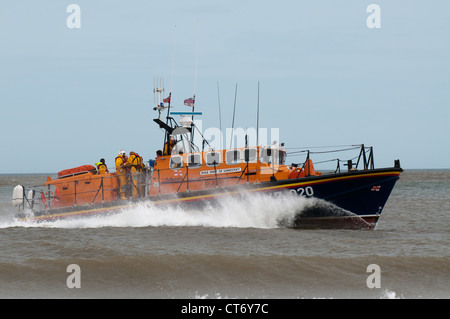 Geist von Lowestoft RNLI Tyne Klasse Rettungsboot Stockfoto