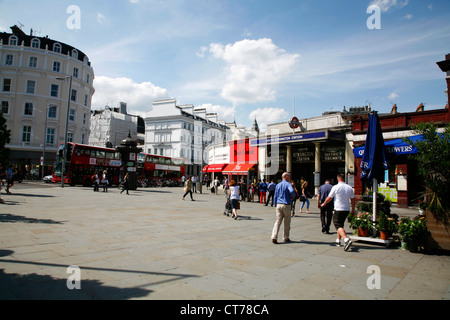 Eingang zum South Kensington tube Station, South Kensington, London, UK Stockfoto