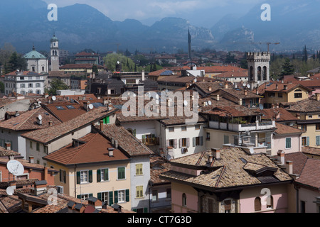 Stadtbild anzeigen Riva del Garda, Gardasee, Region Trentino-Südtirol, Provinz Trient, Italien, Europa Stockfoto