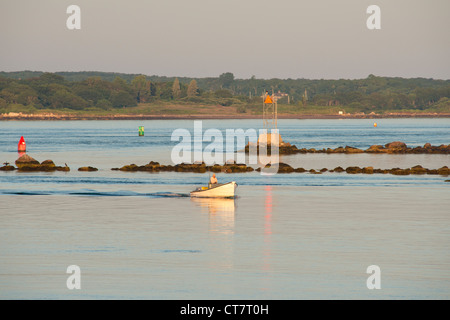 Massachusetts, Holz - Loch. Am frühen Morgen, Fischerboot. Stockfoto