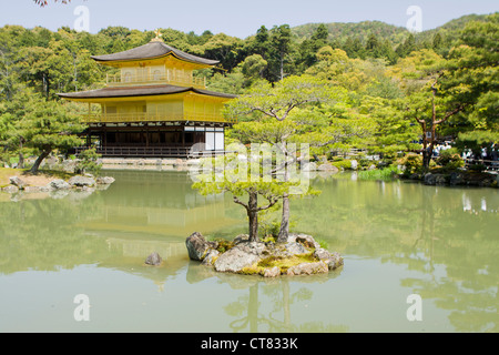 Kinkaku-Ji-Tempel des goldenen Pavillons ist ein Zen-buddhistischen Tempel in Kyoto, Japan Stockfoto