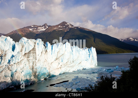 Wand des Glaciar Perito Moreno zu brechen Stockfoto