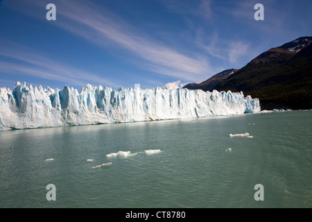 North Face des Glaciar Moreno aus dem Canal de Los Témpanos im Lago Argentino Stockfoto