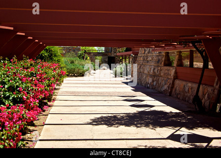 Hölzerne Schatten strahlt architektonische Highlight Akzent Konstruktionsmerkmale Frank Lloyd Wright Taliesin West Winter home Scottsdale AZ Stockfoto