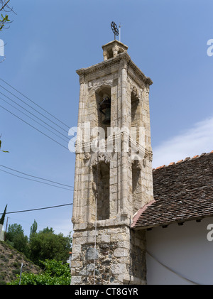 dh KAKOPETRIA Zypern alte Troodos Gebirge Dorf Kirche Glockenturm Glockenturm Stockfoto