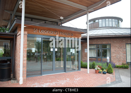 Zwei britische Bergsteiger auf tragische Weise getötet in einer Lawine in den Alpen Beschaffung von Mitteln für St Leonards Hospiz York Stockfoto