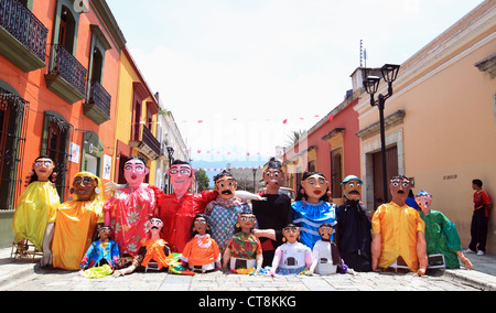 Riesige Marionetten in Oaxaca, Mexiko. Stockfoto