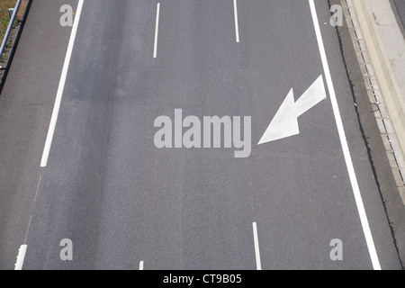 drei Fahrspuren Autobahn nächste Vigo Stadt in Galicien Spanien Stockfoto