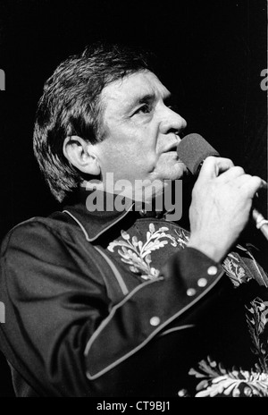 Johnny Cash auf der Bühne in Norrköping Schweden 1983 Stockfoto