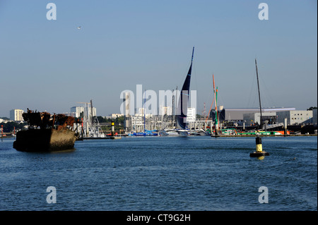 Le Crapaud und Regensburg Wrack, Rennen Mittelhafen, u-Boot-Basis von Kerman, K3, WW II, Atlantikwall, Hafen von Lorient, Morbihan, Bretagn Stockfoto