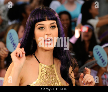 17. Juni 2012 - Toronto, Kanada - Katy Perry Ankunft auf dem roten Teppich für die 2012 viel Music Video Awards (MMVA). (DCP/N8N) Stockfoto